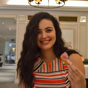 Meet your Posher, Evie